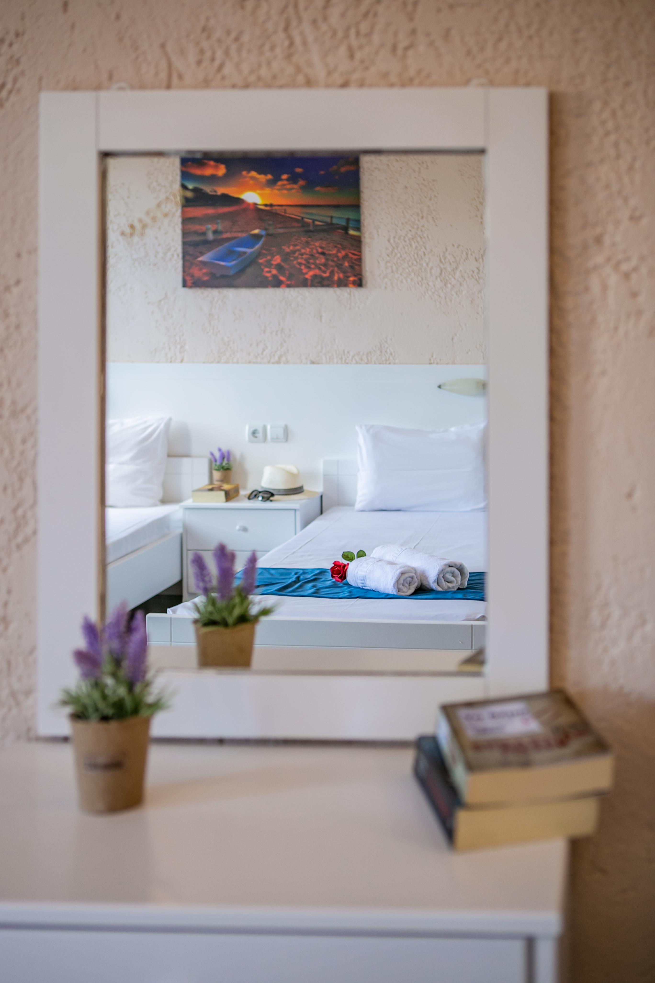 Mareva Apartments Herszonisszosz Kültér fotó
